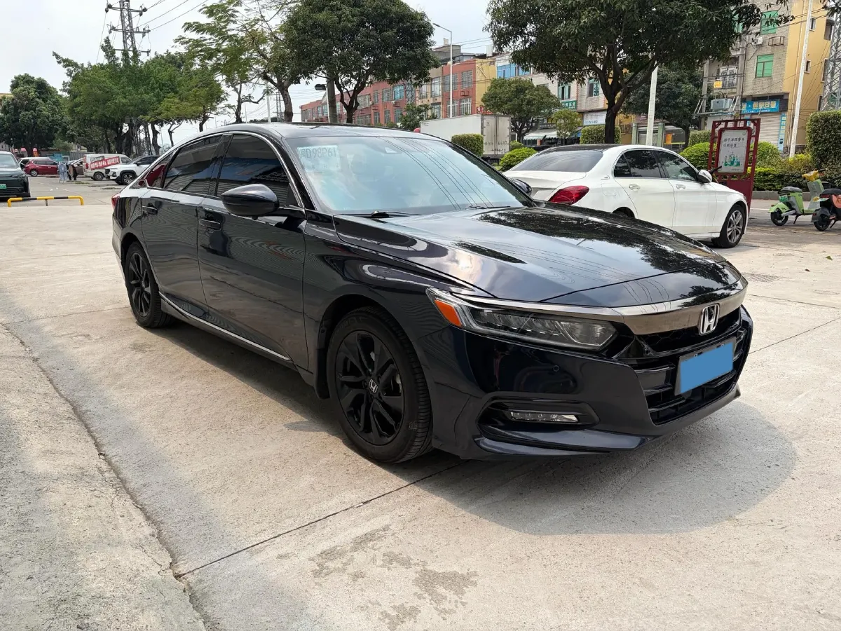 2021 Honda Accord 1.5T 194HP L4 CVT,autocango,china used car exporter,china ev exporter,chinese used car exporter,chinese used ev exporter