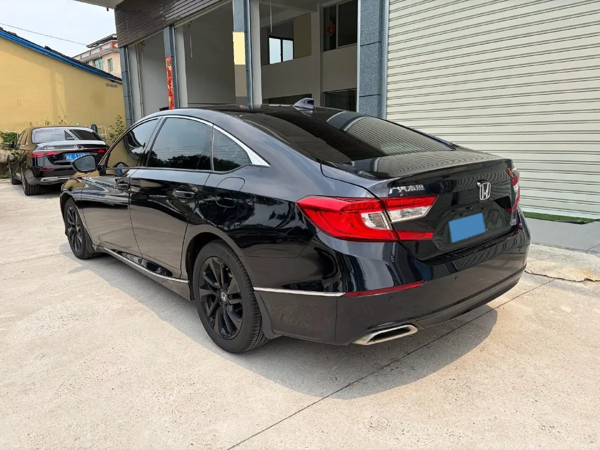 2021 Honda Accord 1.5T 194HP L4 CVT,autocango,china used car exporter,china ev exporter,chinese used car exporter,chinese used ev exporter