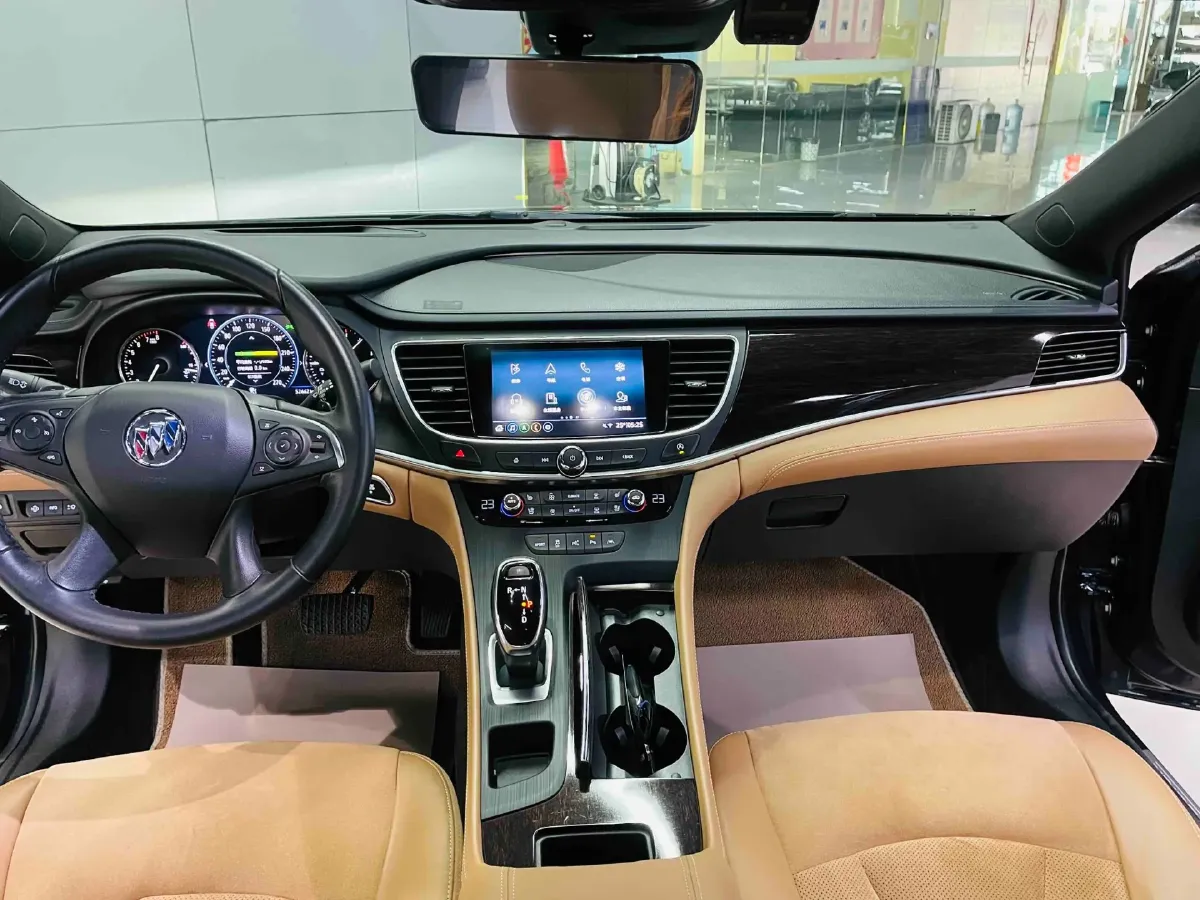 2021 Buick Larcosse 2.0T 237HP L4 9AT,autocango,china used car exporter,china ev exporter,chinese used car exporter,chinese used ev exporter