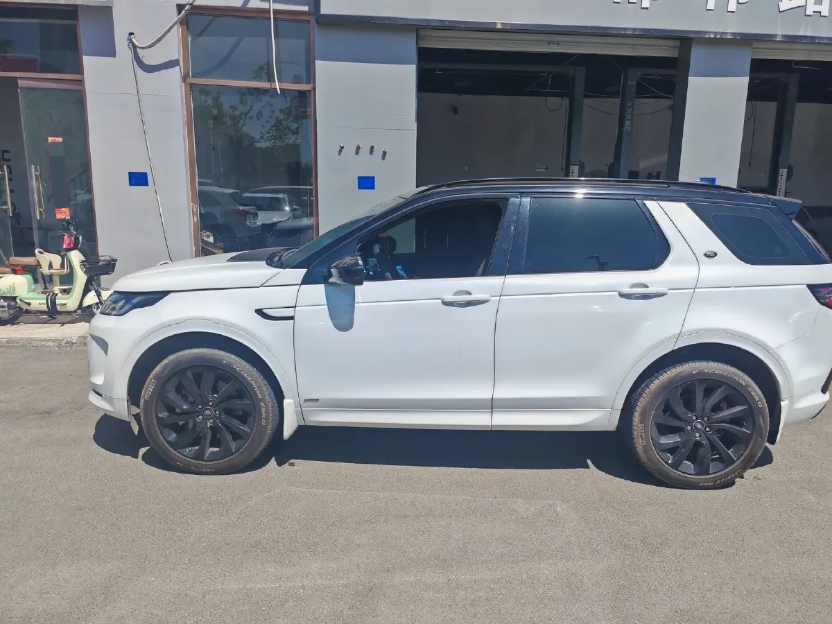 2020 Land Rover Discovery Sport 2.0T 249HP L4 9AT,autocango,china used car exporter,china ev exporter,chinese used car exporter,chinese used ev exporter
