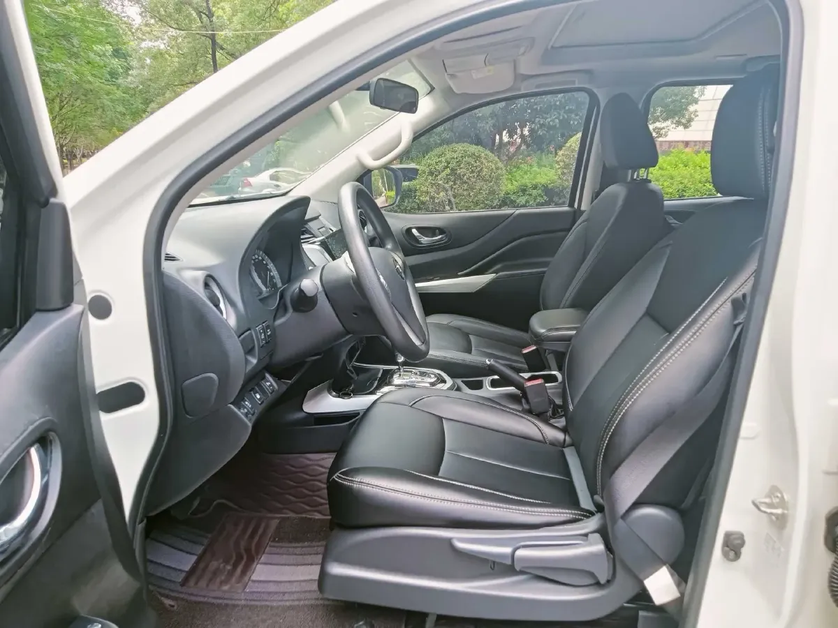 2020 Nissan Terra 2.5L 193HP L4 7AT,autocango,china used car exporter,china ev exporter,chinese used car exporter,chinese used ev exporter