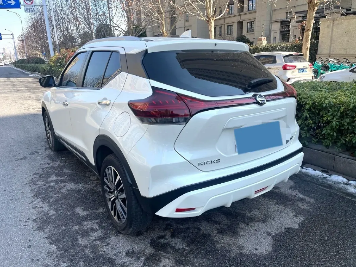 2022 Nissan Kicks 1.5L 122HP L4 CVT,autocango,china used car exporter,china ev exporter,chinese used car exporter,chinese used ev exporter