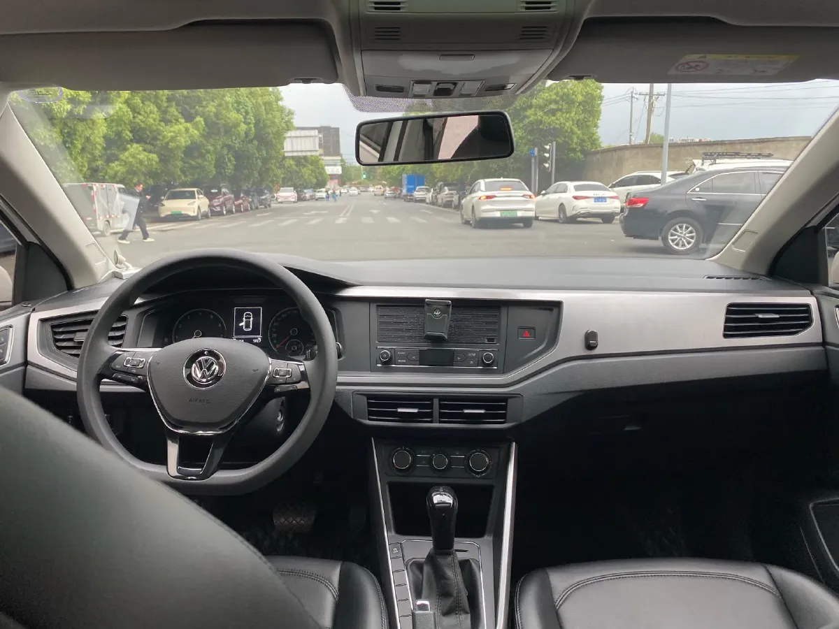 2019 Volkswagen Polo 1.5L 113HP L4 6AT,autocango,china used car exporter,china ev exporter,chinese used car exporter,chinese used ev exporter