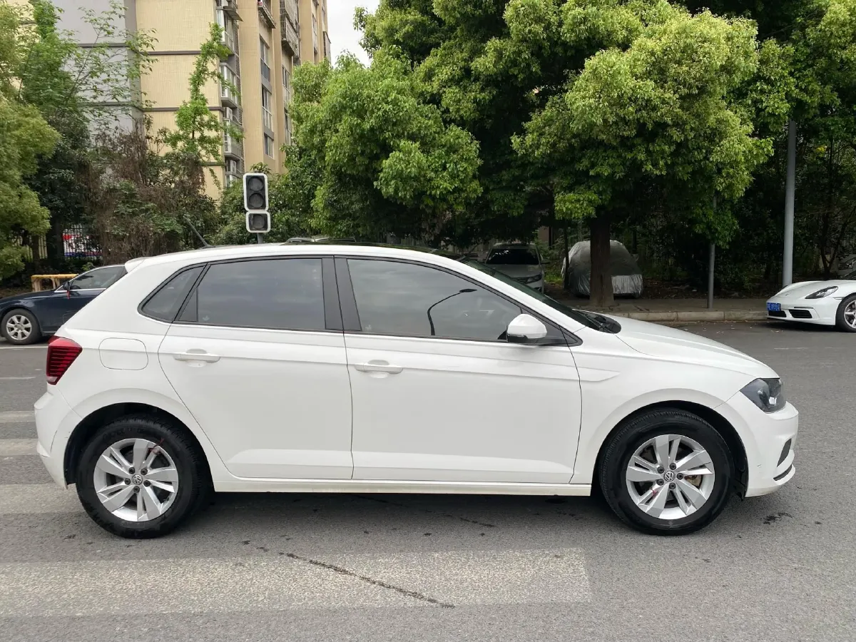 2019 Volkswagen Polo 1.5L 113HP L4 6AT,autocango,china used car exporter,china ev exporter,chinese used car exporter,chinese used ev exporter