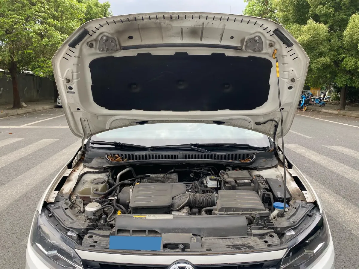 2019 Volkswagen Polo 1.5L 113HP L4 6AT,autocango,china used car exporter,china ev exporter,chinese used car exporter,chinese used ev exporter