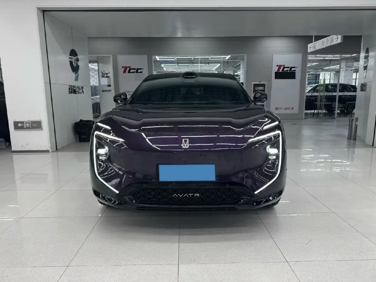 2024 Avatr 07 1.5T 156HP L4 REEV 39.05KWH,autocango,china used car exporter,china ev exporter,chinese used car exporter,chinese used ev exporter