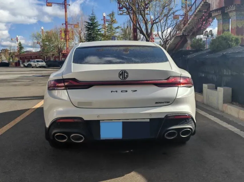 2023 MG 7 1.5T 188HP L4 7DCT,autocango,china used car exporter,china ev exporter,chinese used car exporter,chinese used ev exporter