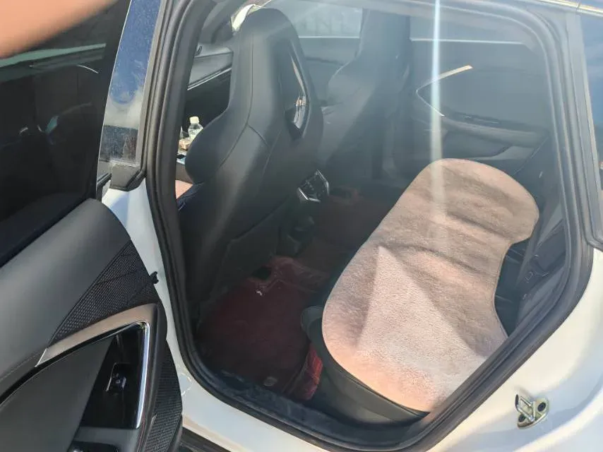 2023 MG 7 1.5T 188HP L4 7DCT,autocango,china used car exporter,china ev exporter,chinese used car exporter,chinese used ev exporter