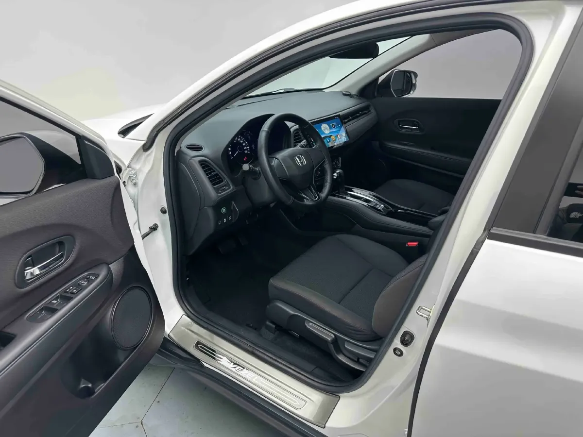 2022 Honda Vezel 1.5L 131HP L4 CVT,autocango,china used car exporter,china ev exporter,chinese used car exporter,chinese used ev exporter