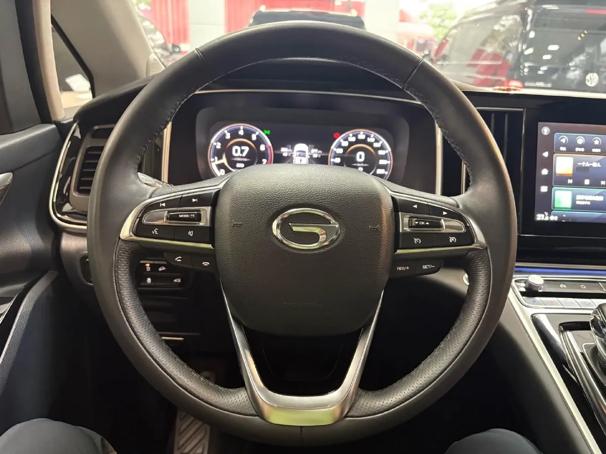 2021 GAC Trumpchi M8 2.0T 252HP L4 8AT,autocango,china used car exporter,china ev exporter,chinese used car exporter,chinese used ev exporter