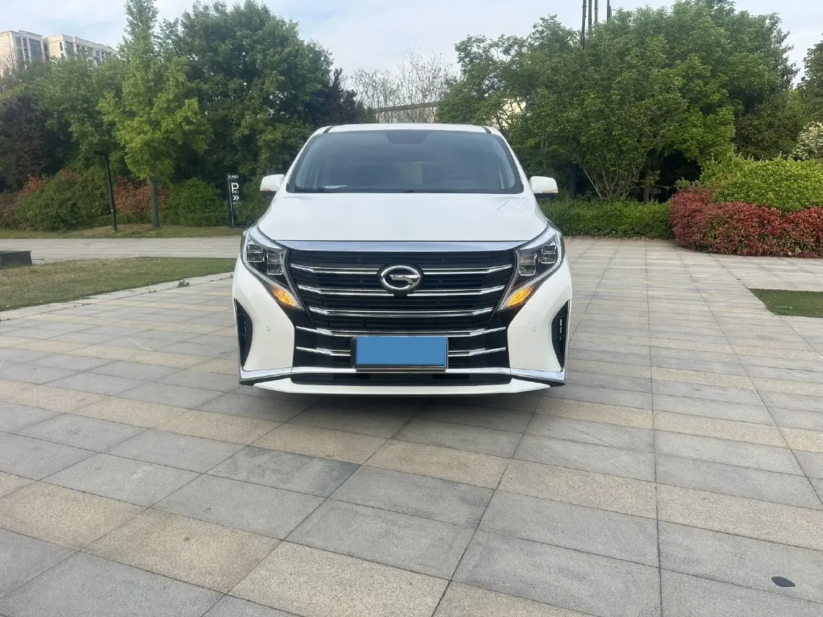 2021 GAC Trumpchi M8 2.0T 252HP L4 8AT,autocango,china used car exporter,china ev exporter,chinese used car exporter,chinese used ev exporter