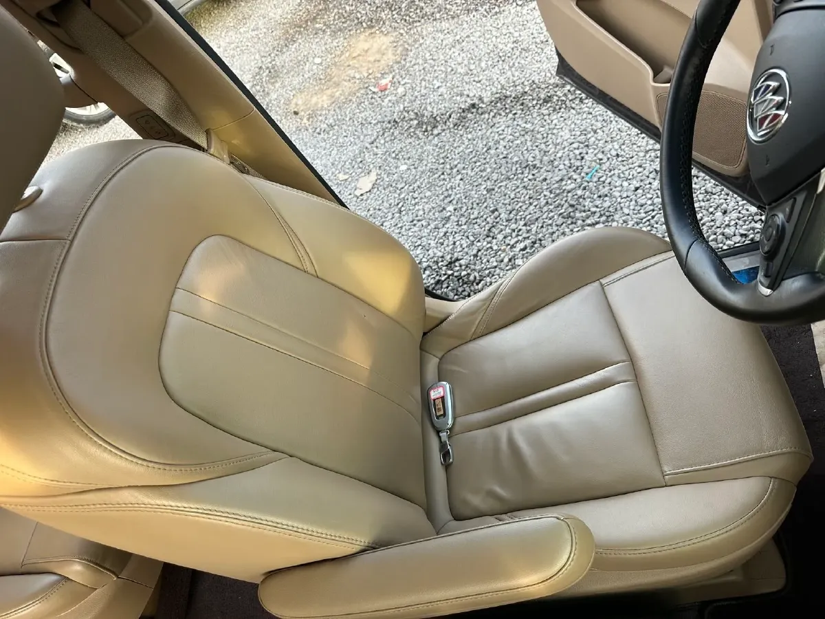 2021 Buick GL8 2.0T 237HP L4 9AT,autocango,china used car exporter,china ev exporter,chinese used car exporter,chinese used ev exporter