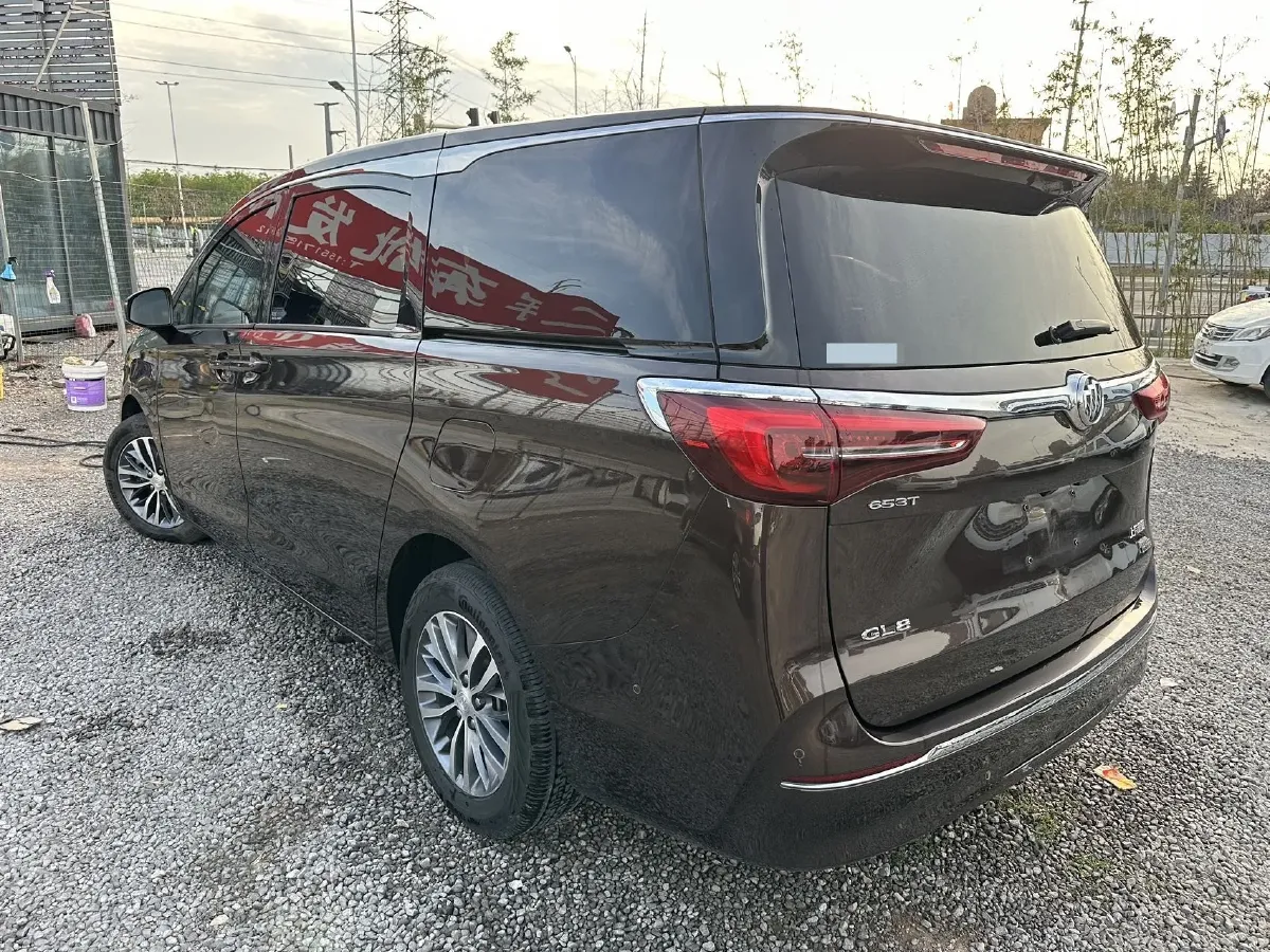 2021 Buick GL8 2.0T 237HP L4 9AT,autocango,china used car exporter,china ev exporter,chinese used car exporter,chinese used ev exporter