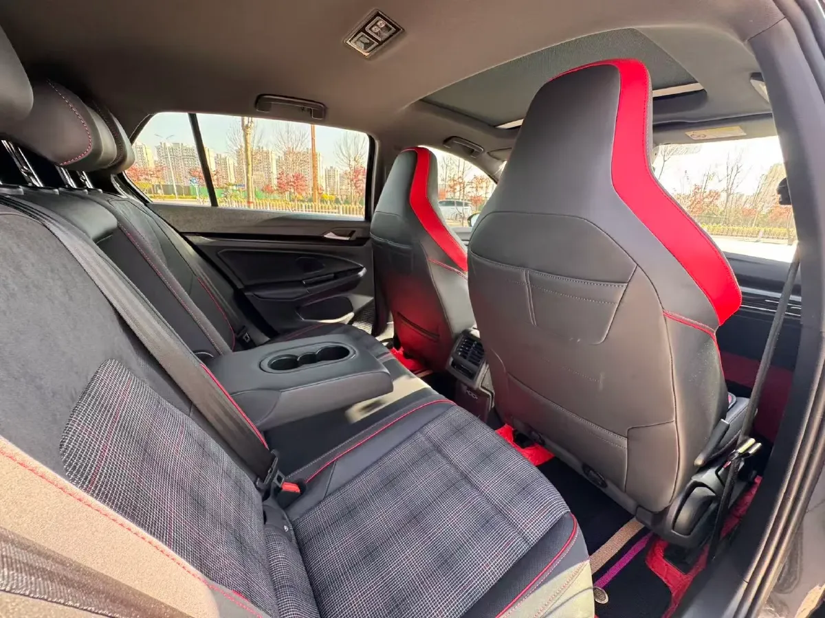 2021 Honda CR-V 1.5T 193HP L4 CVT,autocango,china used car exporter,china ev exporter,chinese used car exporter,chinese used ev exporter