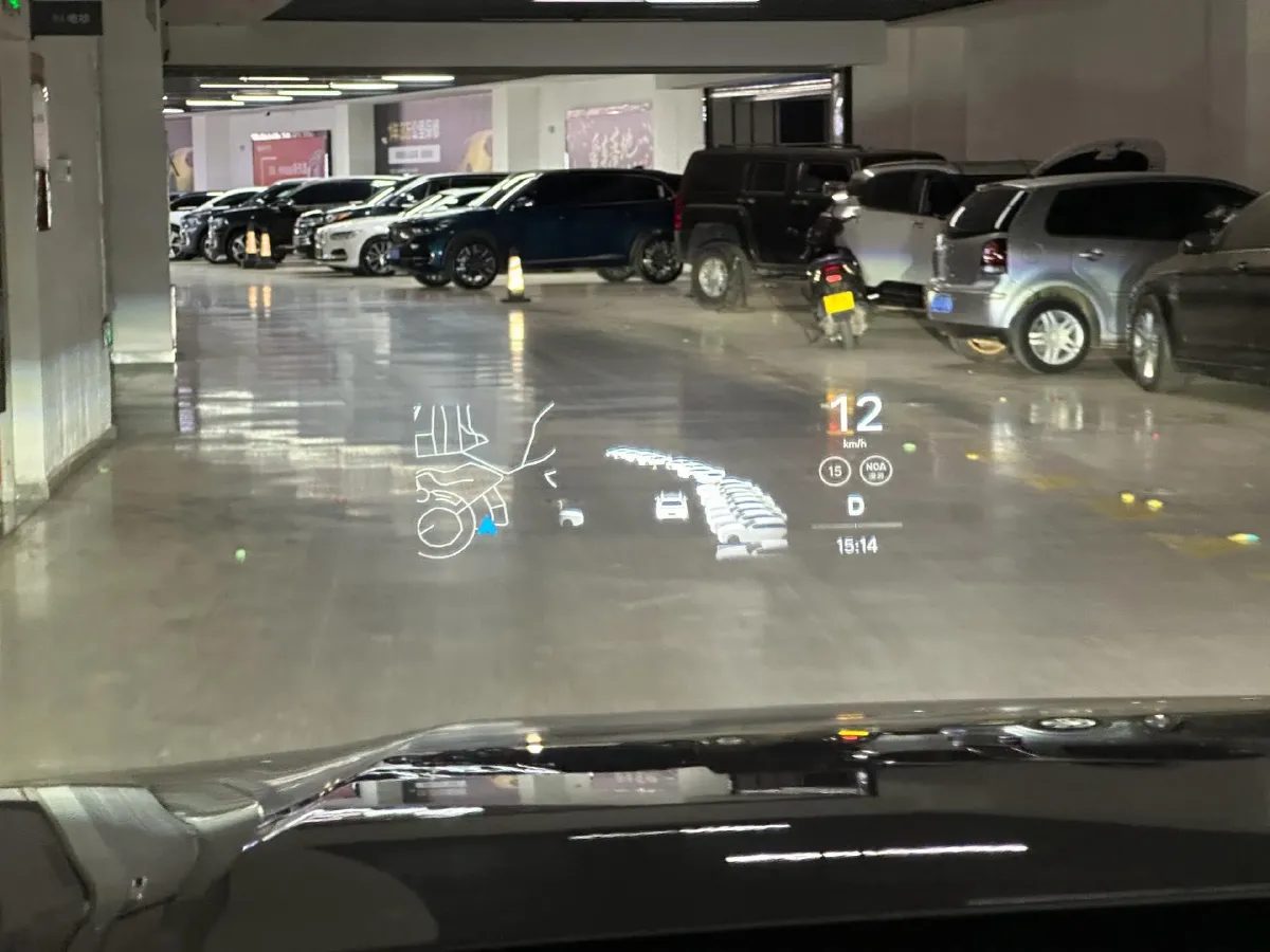 2023 Li L8 Range Extended 154HP REEV 40.9KWH,autocango,china used car exporter,china ev exporter,chinese used car exporter,chinese used ev exporter