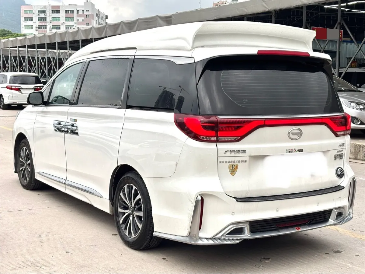 2021 GAC Trumpchi M8 2.0T 252HP L4 8AT,autocango,china used car exporter,china ev exporter,chinese used car exporter,chinese used ev exporter
