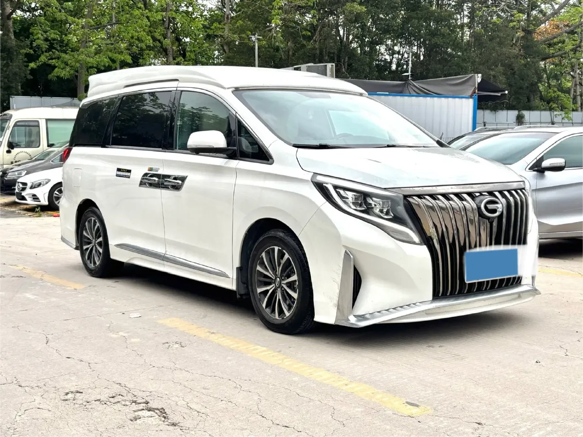 2021 GAC Trumpchi M8 2.0T 252HP L4 8AT,autocango,china used car exporter,china ev exporter,chinese used car exporter,chinese used ev exporter