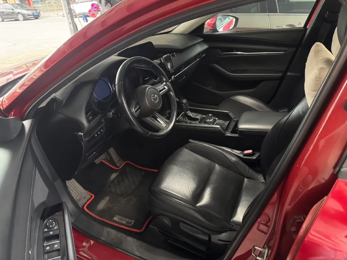 2020 Mazda 3 Axela 2.0L 158HP L4 6AT,autocango,china used car exporter,china ev exporter,chinese used car exporter,chinese used ev exporter