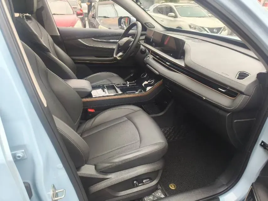 2022 Exceed LXC-DM 1.5T 156HP L4 3DHT PHEV 19.27KWH,autocango,china used car exporter,china ev exporter,chinese used car exporter,chinese used ev exporter