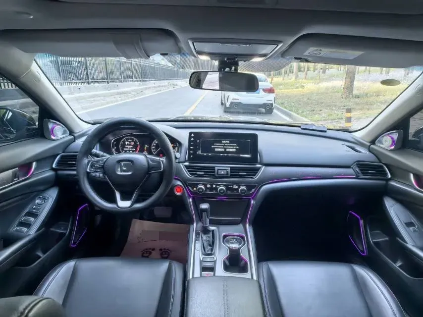 2022 Honda Accord 1.5T 194HP L4 CVT,autocango,china used car exporter,china ev exporter,chinese used car exporter,chinese used ev exporter