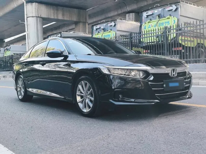 2022 Honda Accord 1.5T 194HP L4 CVT,autocango,china used car exporter,china ev exporter,chinese used car exporter,chinese used ev exporter