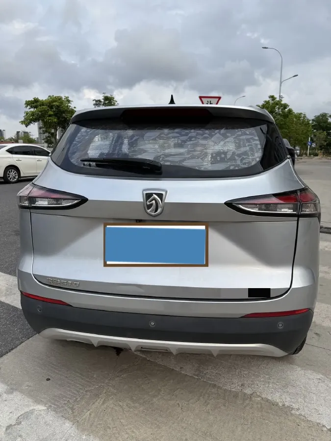 2019 BaoJun 510 1.5L 112HP L4 5AMT,autocango,china used car exporter,china ev exporter,chinese used car exporter,chinese used ev exporter