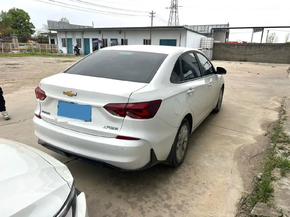 2024 Chevrolet Monza 1.5L 113HP L4 6DCT,autocango,china used car exporter,china ev exporter,chinese used car exporter,chinese used ev exporter