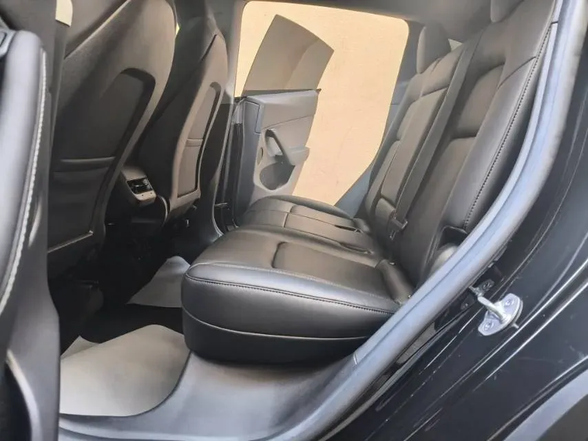 2023 Tesla Model Y BEV 78.4KWH,autocango,china used car exporter,china ev exporter,chinese used car exporter,chinese used ev exporter