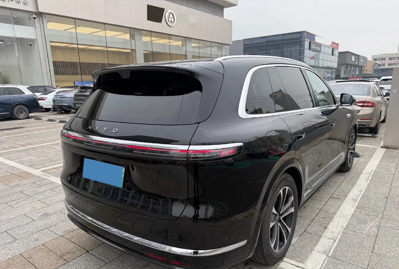 2026 AITO AITO M7 REEV 160HP REEV,autocango,china used car exporter,china ev exporter,chinese used car exporter,chinese used ev exporter