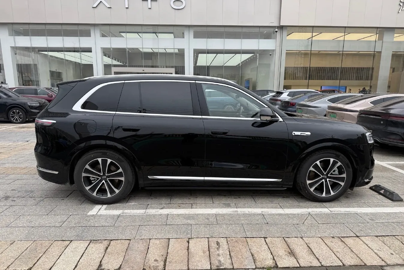 2026 AITO AITO M7 REEV 160HP REEV,autocango,china used car exporter,china ev exporter,chinese used car exporter,chinese used ev exporter