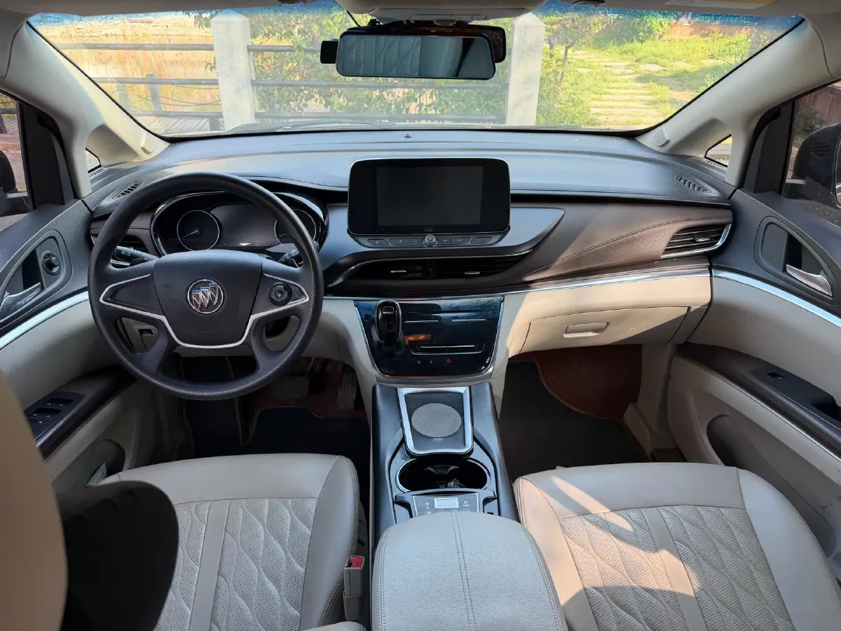 2021 Buick GL8 2.0T 237HP L4 9AT,autocango,china used car exporter,china ev exporter,chinese used car exporter,chinese used ev exporter