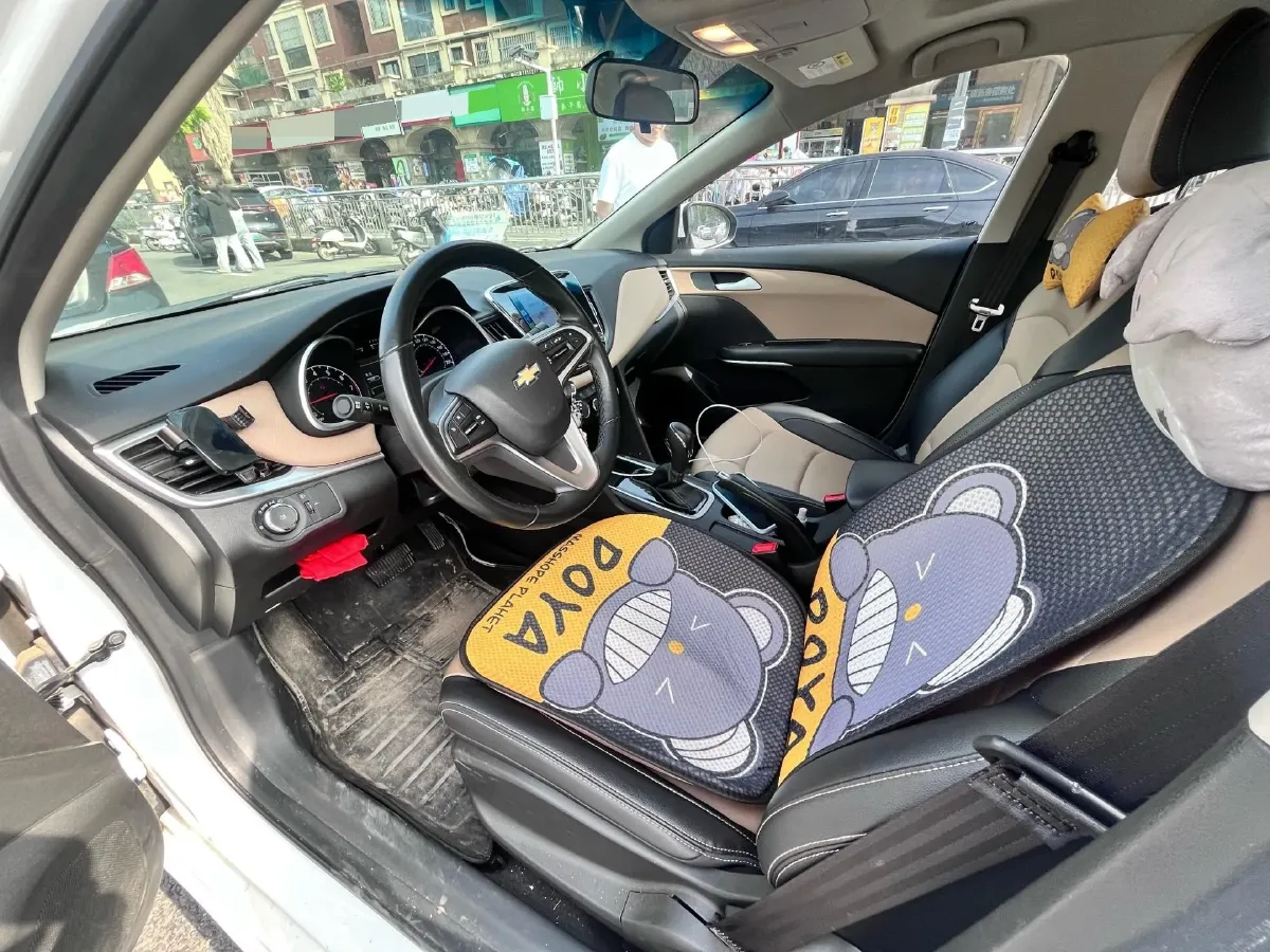 2022 Chevrolet Monza 1.5L 113HP L4 6AT,autocango,china used car exporter,china ev exporter,chinese used car exporter,chinese used ev exporter