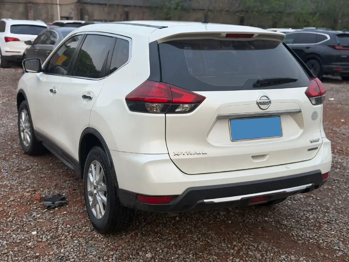 2019 Nissan X-Trail 2.0L 154HP L4 CVT,autocango,china used car exporter,china ev exporter,chinese used car exporter,chinese used ev exporter
