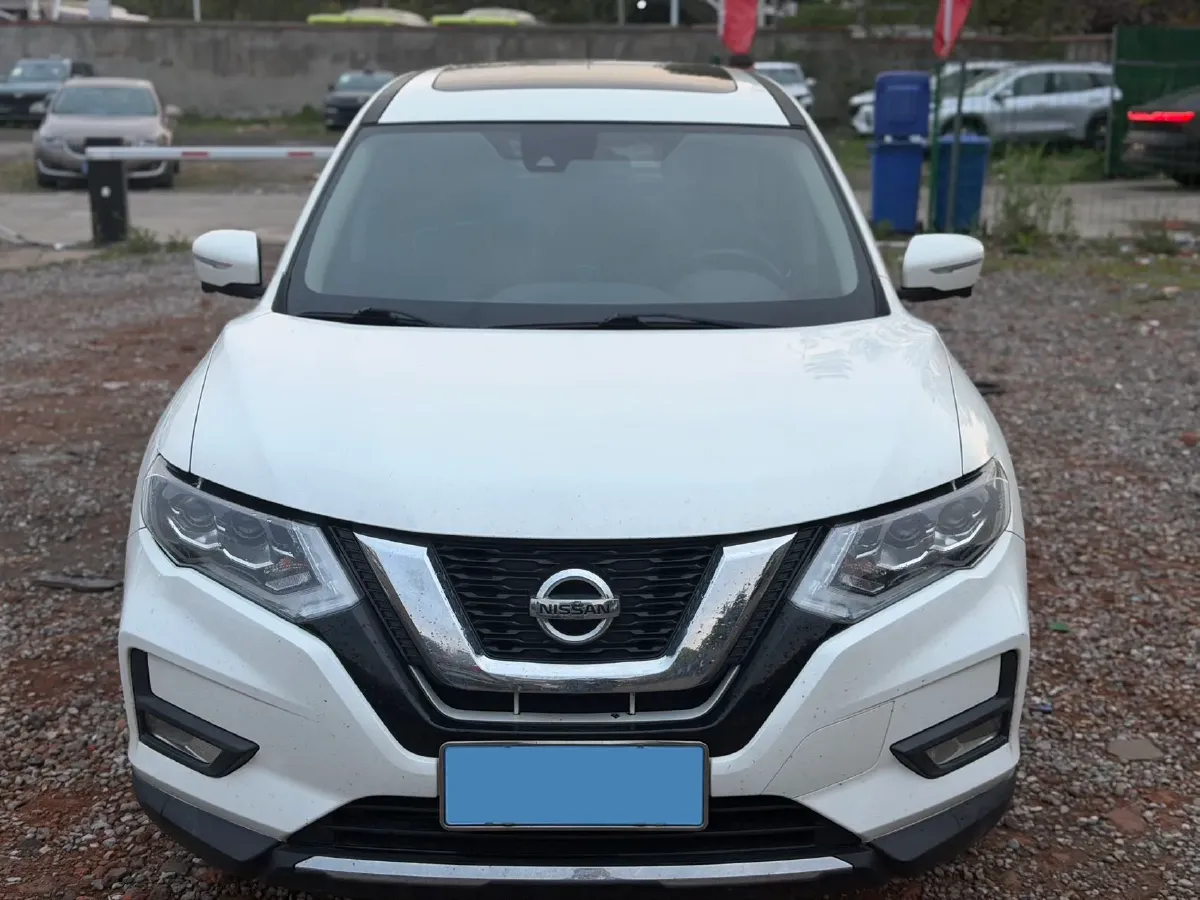 2019 Nissan X-Trail 2.0L 154HP L4 CVT,autocango,china used car exporter,china ev exporter,chinese used car exporter,chinese used ev exporter