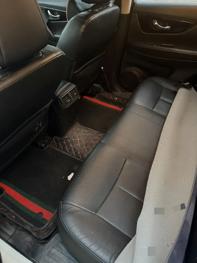 2019 Nissan X-Trail 2.0L 154HP L4 CVT,autocango,china used car exporter,china ev exporter,chinese used car exporter,chinese used ev exporter