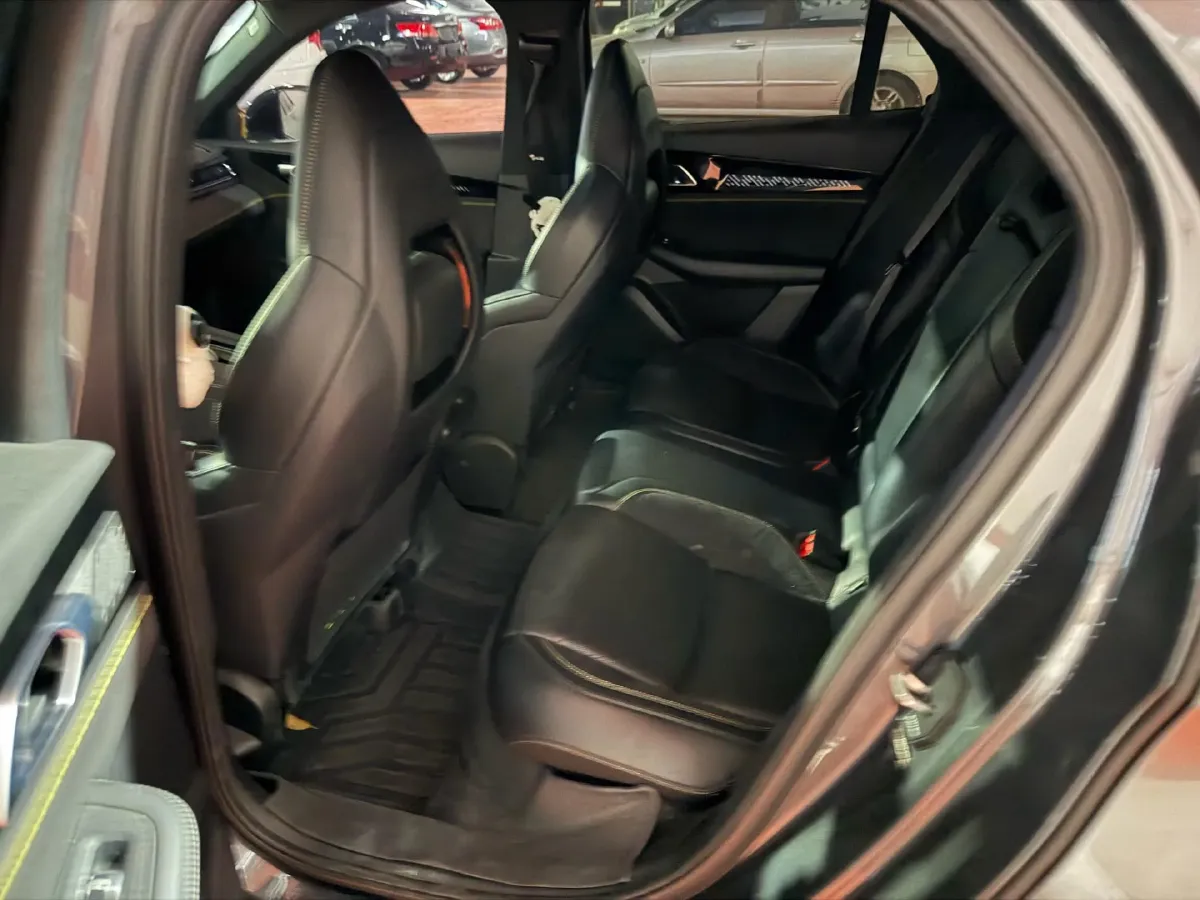 2023 LYNK&CO 03 2.0T 254HP L4 7DCT,autocango,china used car exporter,china ev exporter,chinese used car exporter,chinese used ev exporter