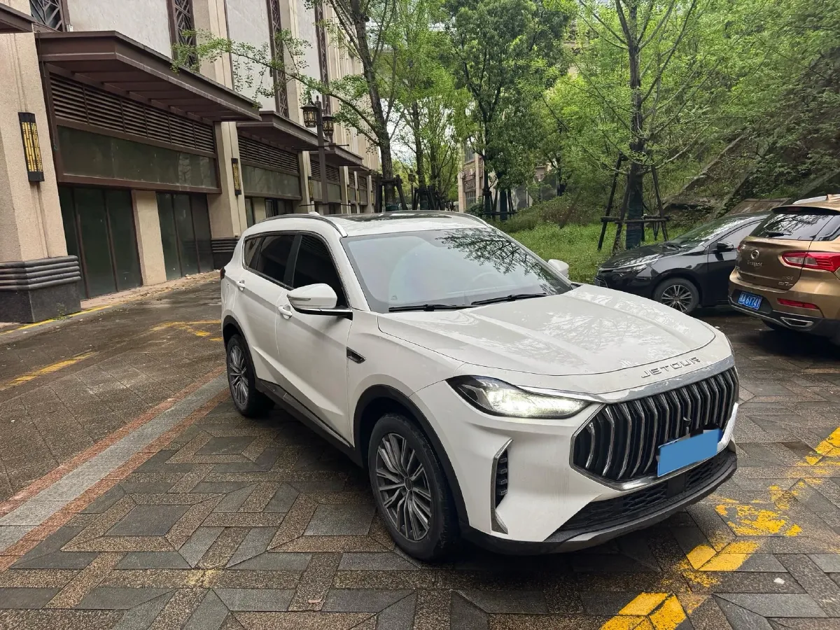 2023 Jetour X70 PRO 1.5T 156HP L4 6DCT,autocango,china used car exporter,china ev exporter,chinese used car exporter,chinese used ev exporter