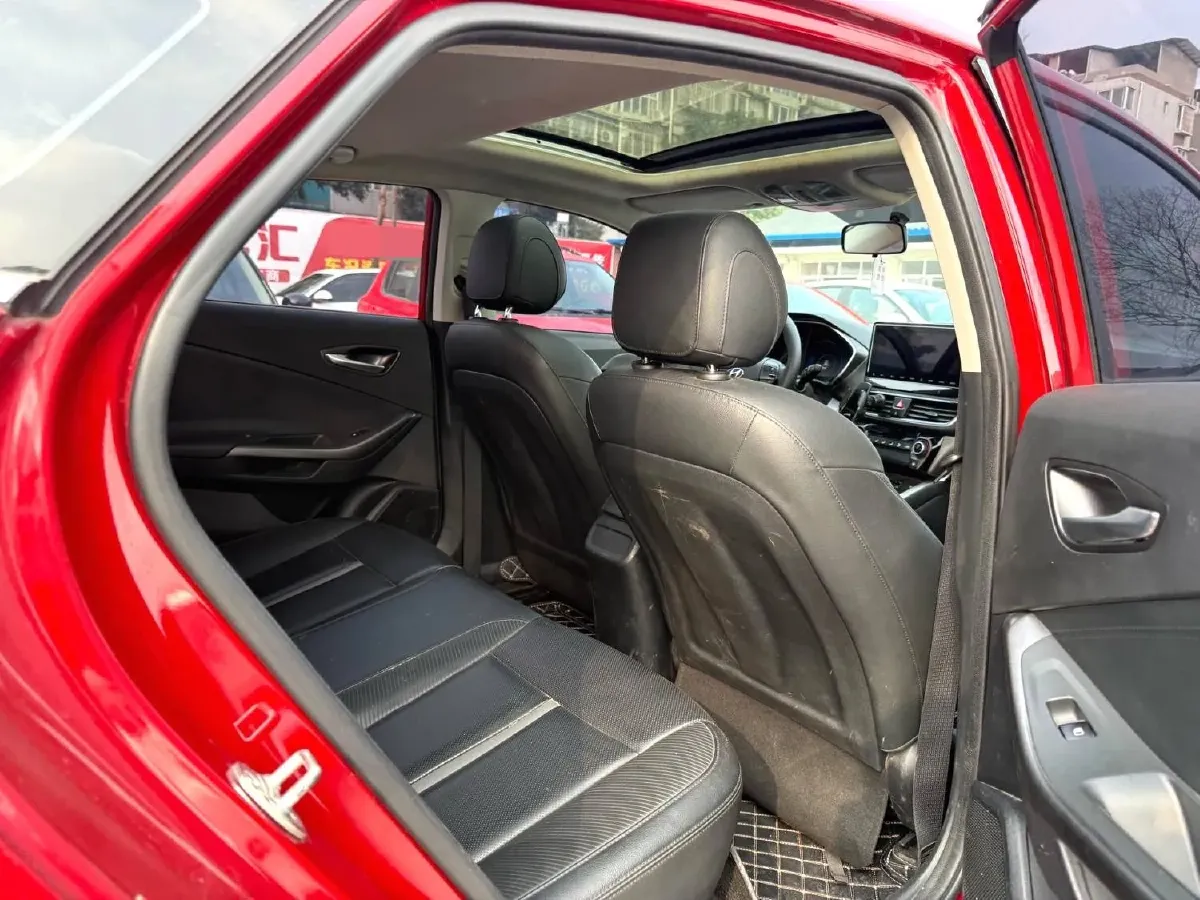 2019 Hyundai La Festa 1.6T 204HP L4 7DCT,autocango,china used car exporter,china ev exporter,chinese used car exporter,chinese used ev exporter