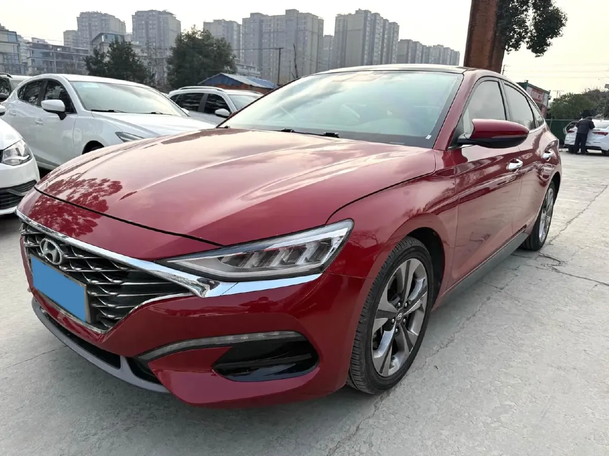 2019 Hyundai La Festa 1.6T 204HP L4 7DCT,autocango,china used car exporter,china ev exporter,chinese used car exporter,chinese used ev exporter