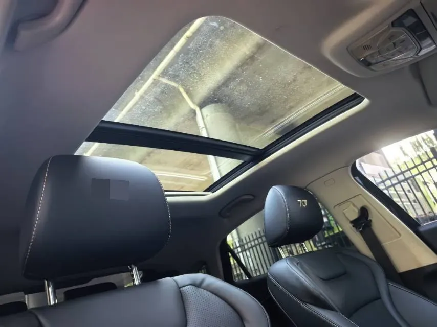 2023 Bestune B70 1.5T 169HP L4 7DCT,autocango,china used car exporter,china ev exporter,chinese used car exporter,chinese used ev exporter