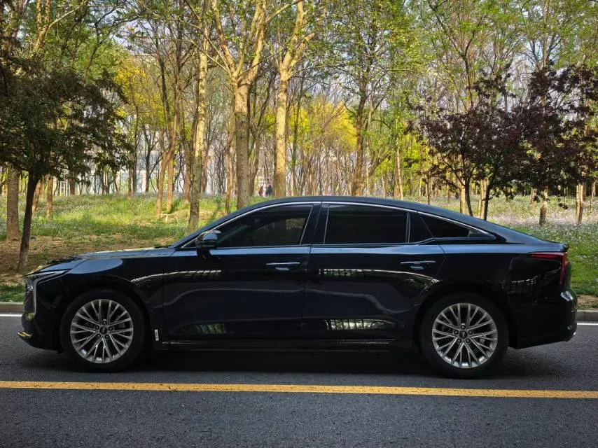 2023 Bestune B70 1.5T 169HP L4 7DCT,autocango,china used car exporter,china ev exporter,chinese used car exporter,chinese used ev exporter