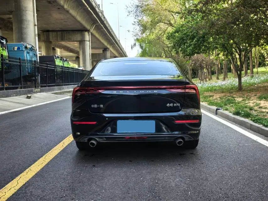 2023 Bestune B70 1.5T 169HP L4 7DCT,autocango,china used car exporter,china ev exporter,chinese used car exporter,chinese used ev exporter