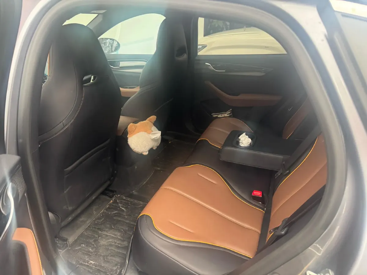 2021 Isuzu D-MAX 1.9T 163HP L4 6AT,autocango,china used car exporter,china ev exporter,chinese used car exporter,chinese used ev exporter