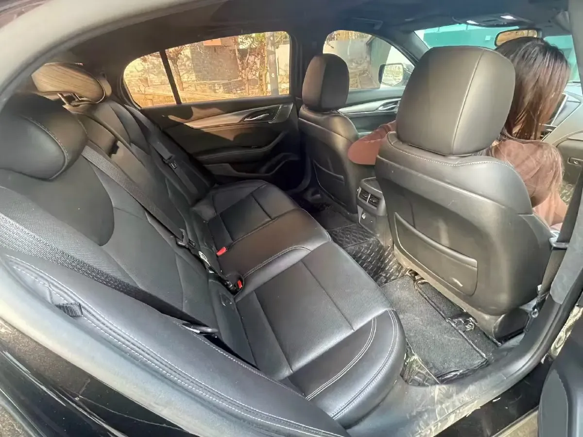 2022 Cadillac CT5 2.0T 237HP L4 10AT,autocango,china used car exporter,china ev exporter,chinese used car exporter,chinese used ev exporter