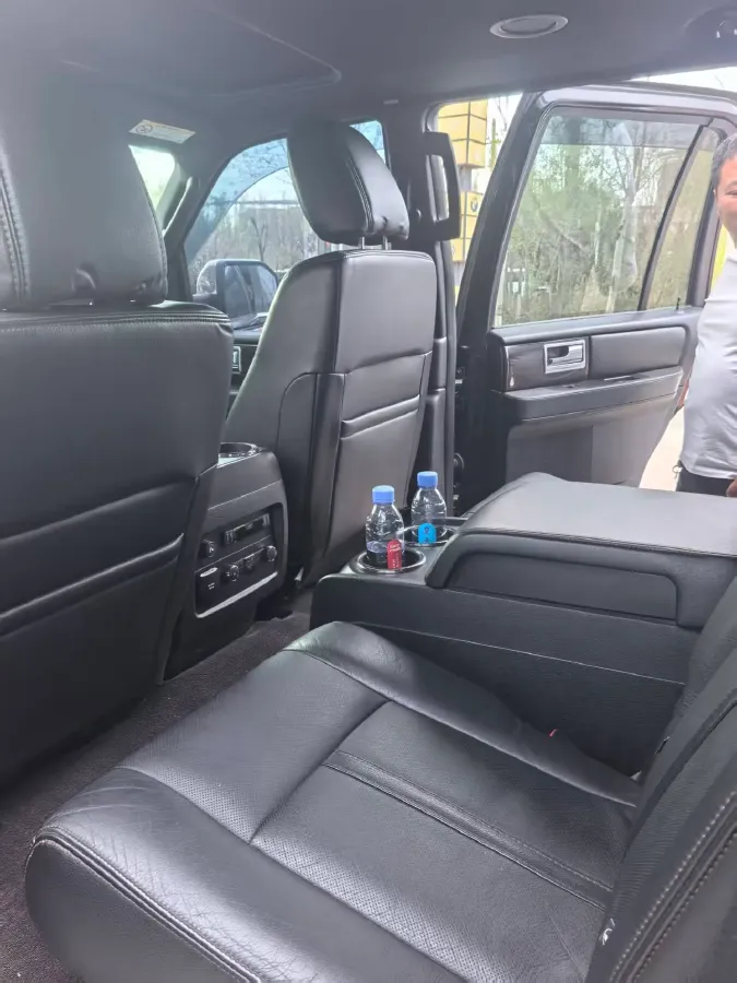 2017 Lincoln Navigator 3.5T 355HP V6 6AT,autocango,china used car exporter,china ev exporter,chinese used car exporter,chinese used ev exporter