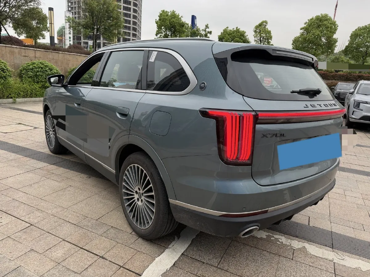 2025 Jetour X70 Plus 1.5T 156HP L4 CVT,autocango,china used car exporter,china ev exporter,chinese used car exporter,chinese used ev exporter
