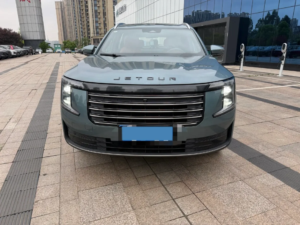 2025 Jetour X70 Plus 1.5T 156HP L4 CVT,autocango,china used car exporter,china ev exporter,chinese used car exporter,chinese used ev exporter