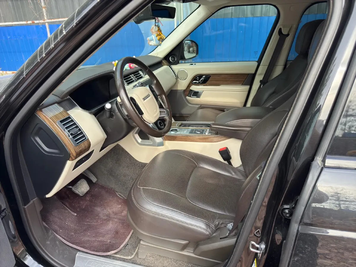 2019 BMW 7 Series 3.0T 340HP L6 8AT,autocango,china used car exporter,china ev exporter,chinese used car exporter,chinese used ev exporter