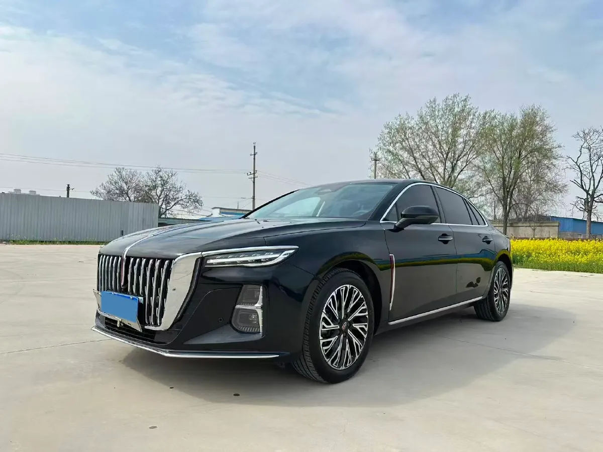 2024 HongQi H5 2.0T 224HP L4 8AT,autocango,china used car exporter,china ev exporter,chinese used car exporter,chinese used ev exporter