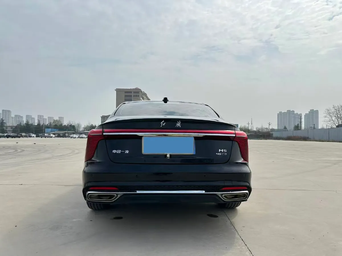 2024 HongQi H5 2.0T 224HP L4 8AT,autocango,china used car exporter,china ev exporter,chinese used car exporter,chinese used ev exporter